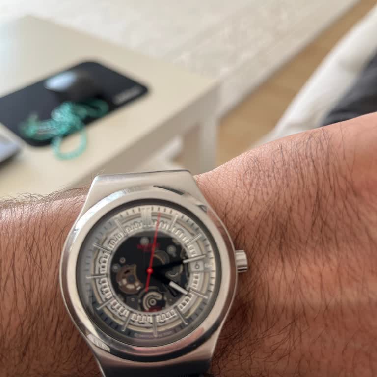 Swatch Saat 10 Bin Tl Ver 2 Yılda Çöpe At