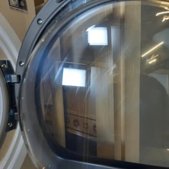 Electrolux Kurutma Makinesi Kapaktaki Çizikler Oluşması