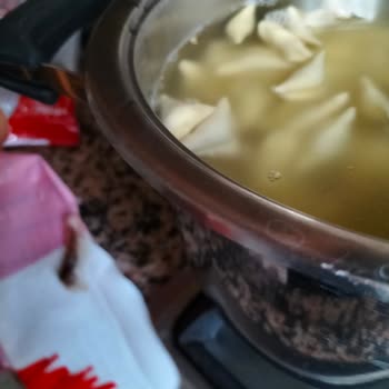 Hakmar Gıda Hakmar'dan Aldığım Mantıda Şok Edici Böcekler