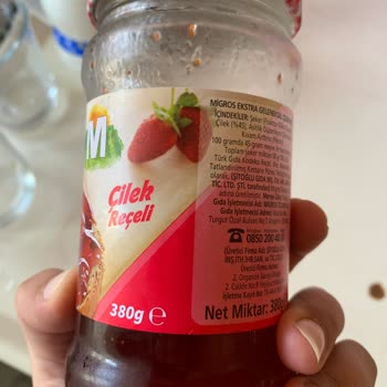 Migros Reçelden Plastik Parçası Çıktı