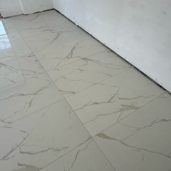 Termal Seramik Alişanoğulları İnşaat Fayans Renk Tonları Değişik