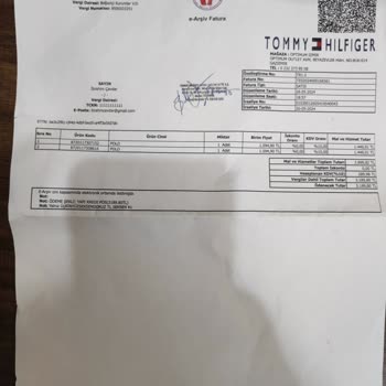 Tommy Hilfiger Tommy De Hatalı Ürün Satılıyor.