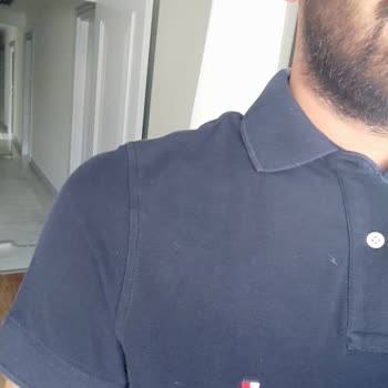 Tommy Hilfiger Tommy De Hatalı Ürün Satılıyor.