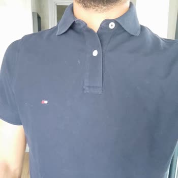 Tommy Hilfiger Tommy De Hatalı Ürün Satılıyor.