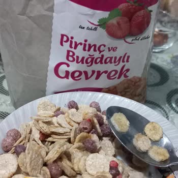 A101 Mısır Gevreğinden Karton Çıktı.