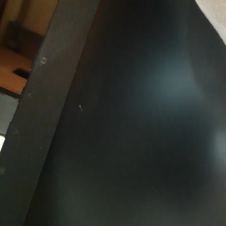 İtopya Bilgisayar İtopya Çizik Monitör Sorunu