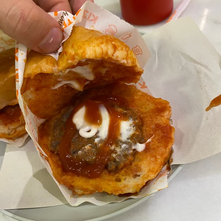 Kızılkayalar Hamburger Bağdat Caddesi Kızılkayalar'da Eksik Köfteli Hamburger Sorunu