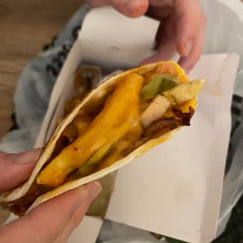 Yemeksepeti Kalitesiz Hizmet İki Firmadan