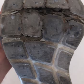 Boyner Skechers Ayakkabı Çabuk Yırtılması