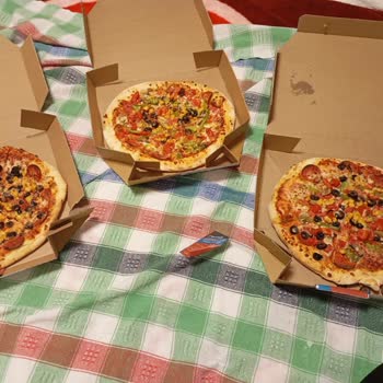 Domino's Pizza Bahçeşehir Şubesinden Gelen Pizzaların Boyut Sorunu