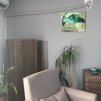 Beko Klima Montajı. Salonumun Ortasından Boru Geçiyor.