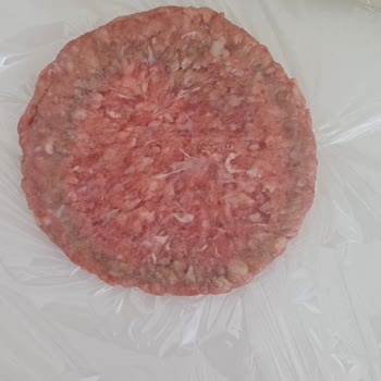 Getir Den Sipariş Verdiğim Köfteci Yusuf Gelen Köftede Renk Değişimi