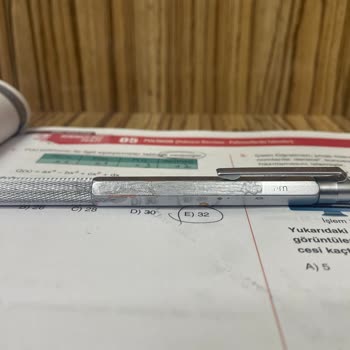 0.7 Scrikss Graph X Kalemin Boyasının Aşınması