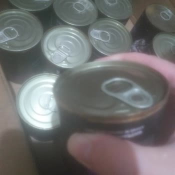 Markamama.com.tr Markalama Paslı Ve Şişmiş Konserve Yolluyor