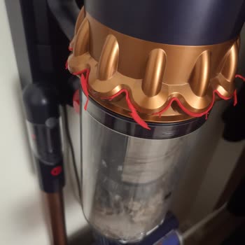 Dyson Kırmızı Sünger Sorunu