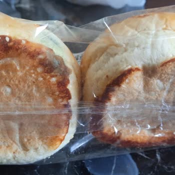 Migros'un Sattığı Küflü Ekmekler