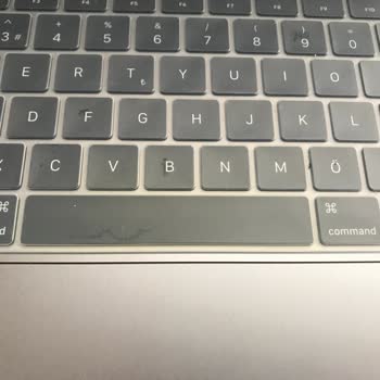 Kraftcover Ürünlerinde Sararma Ve Kalitesiz Ekran Koruyucu Sorunu