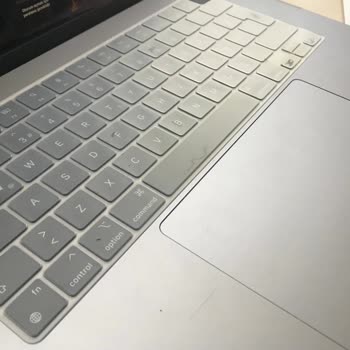 Kraftcover Ürünlerinde Sararma Ve Kalitesiz Ekran Koruyucu Sorunu