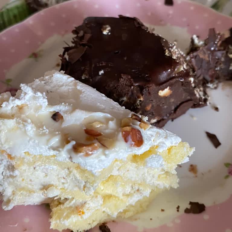 Paşa Fırın & Patisserie Ekşimiş Ve Bozulmuş Pasta