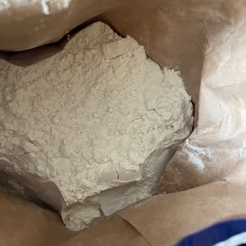 Sinangil Un Deterjan Kokusu Ve Güveli Ürün