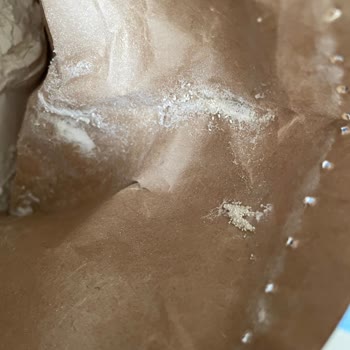 Sinangil Un Deterjan Kokusu Ve Güveli Ürün