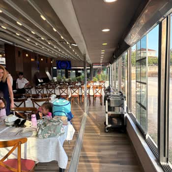 Bademli Et Mangal Müşteri Taleplerine Duyarsız Ve Kaba Çalışanlar