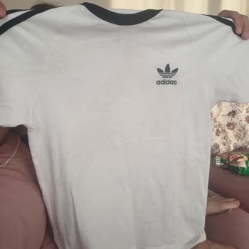 Adidas Müşteri Memnuniyeti Sıfır