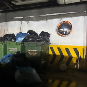 Medical Park Hastanesi Kocaeli Otopark Girişi Kötü Durumda