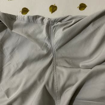 Mavi Pantolon Bacak Arası Yırtılma