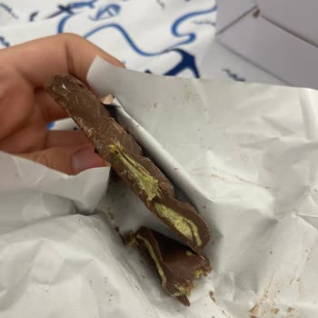 Bolçi Çikolata Çitlekçi'den Aldığım Bolçi Dubai Çikolatası Hayal Kırıklığı Yarattı
