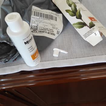 Minoxsi Şampuanı Gönderen Gök Firması