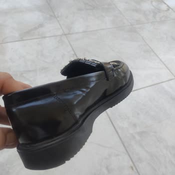 B&G Store Yazık Gerçekten Çok Yazık