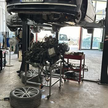 Volvo Sınıfta Kaldı. 126 Binde Motor İndi.