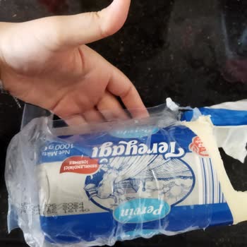 BİM Şubesinden Aldığım Tereyağının Ağır Kokusu