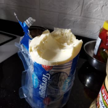 BİM Şubesinden Aldığım Tereyağının Ağır Kokusu