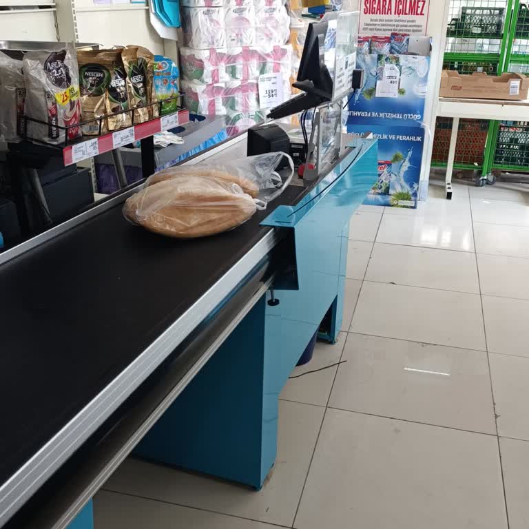 A101 Şubesinde Çifte Çekim Ve İlgisiz Yönetici Sorunu