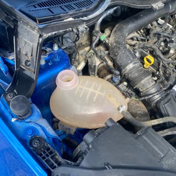 Ford Akoto Servis Yarım Yamalak İş Yapması