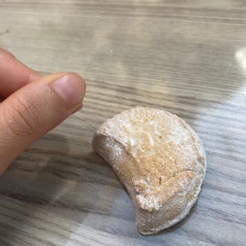 BİM Lezzethane Kurabiyesinde Hijyen Sorunu