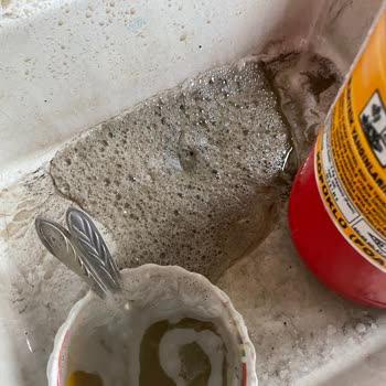 Poyraz Yangın Ve Güvenlik Sistemleri Arızalı Yangın Tüpü