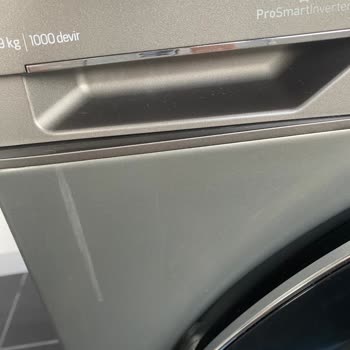 Arçelik Çamaşır Makinesi: Tüy ve Parçalanma Sorunları Bitmiyor