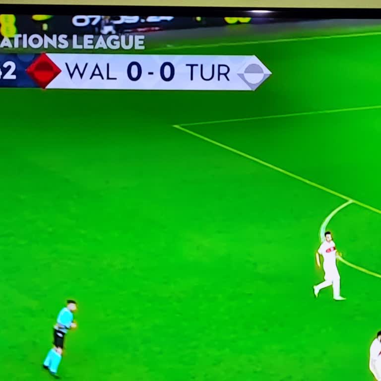 PHILIPS TV Philips 55oled759 Ambilight UHD 4K TV De Ekran Kararmaları Oluyor