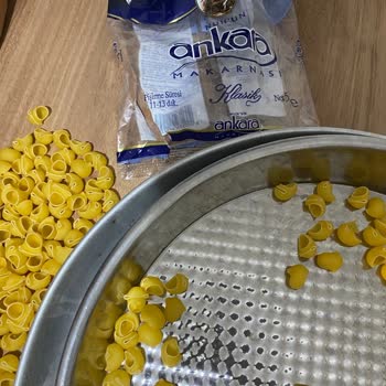 Ankara Makarna Böcek Çıkması