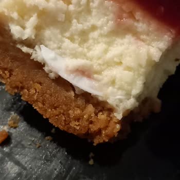 File Market Aldığım Harras Cheesecake İçinden Yabancı Madde Çıktı