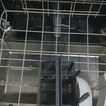 Arçelik Bulaşık Makinesi Telleri Sürekli Paslanıyor ve Kopuyor