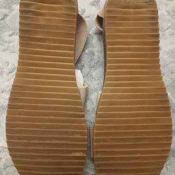 Desa İstanbul Cevahir AVM Personeli Hüküm Verme Ve Davranış Sorunları