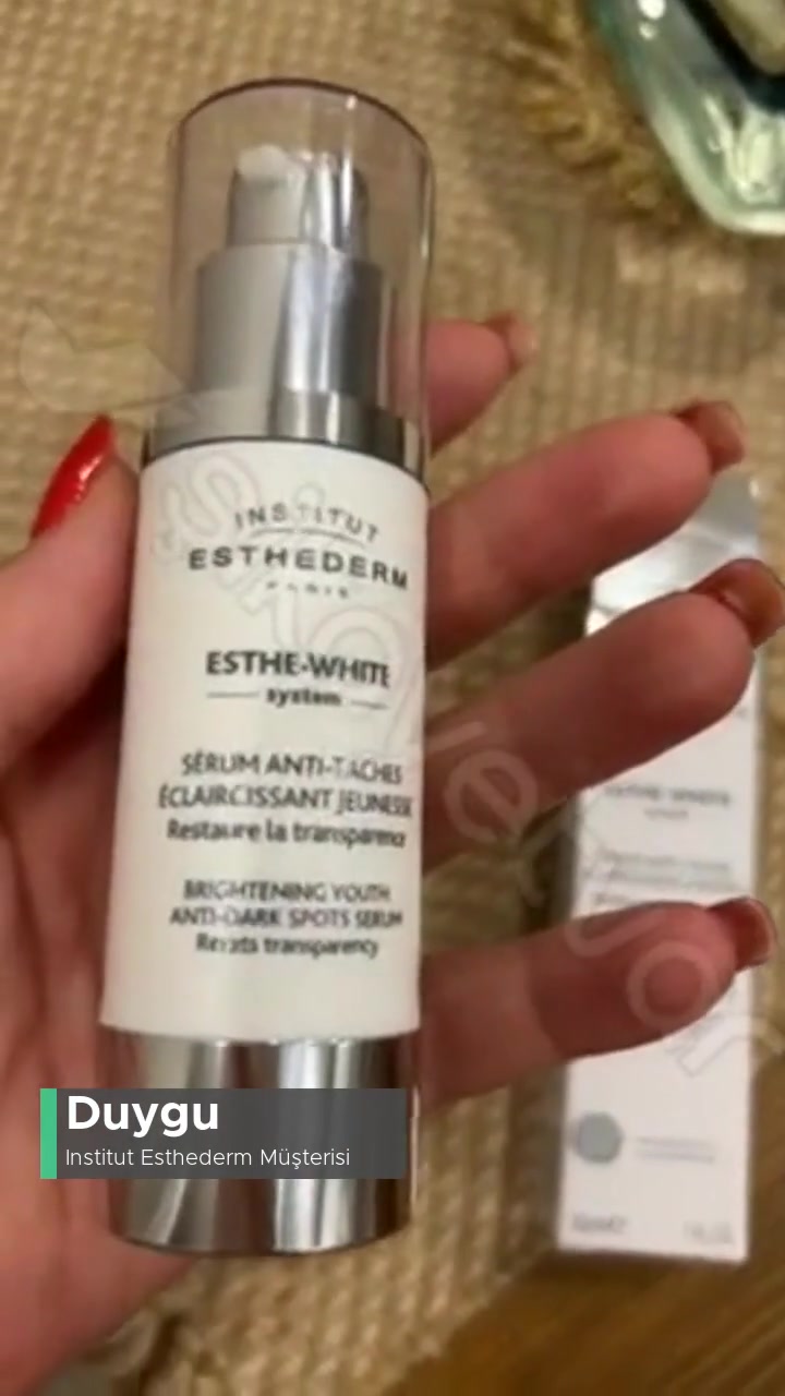 Institut Esthederm Neden Bozuk Ürün Satıyor? Son Kullanım Tarihi Yok! videonun kapak resmi