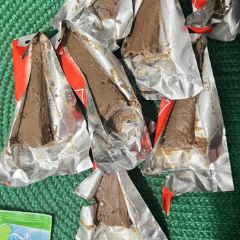 Migros Hemen'den Gelen Kinder Çikolata Bozuk Çıktı