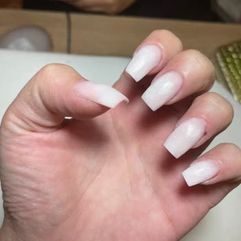 Sunshine Beauty Studio (Ankara) Başarısız Protez Tırnak