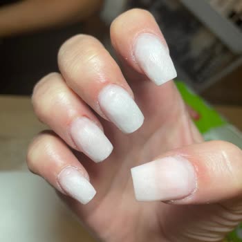 Sunshine Beauty Studio (Ankara) Başarısız Protez Tırnak