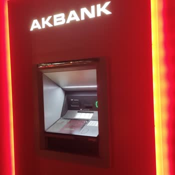 Akbank ATM Paramı Yırttı